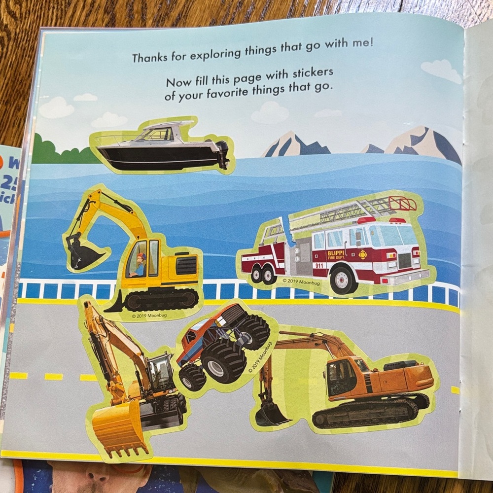 Blippi Plush Doll with Books - Picture 6 of 6